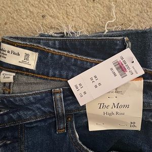 A&F Curve Love Mom Jeans